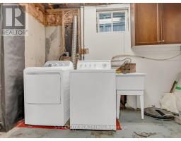 125 STONYBURN CRESCENT - 39