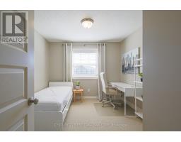 11 - 1850 BEAVERBROOK AVENUE - 21