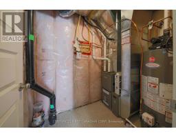 11 - 1850 BEAVERBROOK AVENUE - 7