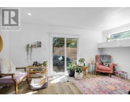 4 - 561 PRINCESS AVENUE - 10