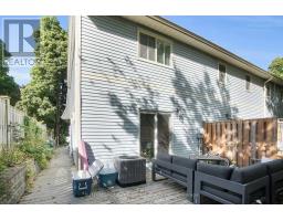 4 - 561 PRINCESS AVENUE - 32