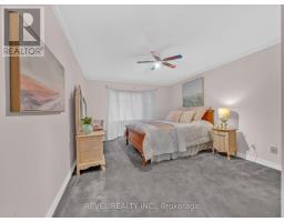 11 CRAMAR CRESCENT - 25