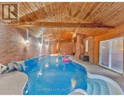 11 CRAMAR CRESCENT - 38