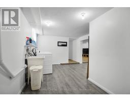 1951 DULUTH CRESCENT - 23