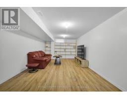 1951 DULUTH CRESCENT - 25