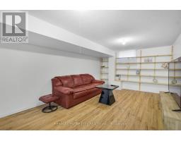 1951 DULUTH CRESCENT - 26