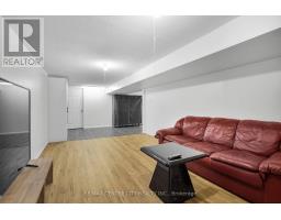 1951 DULUTH CRESCENT - 27