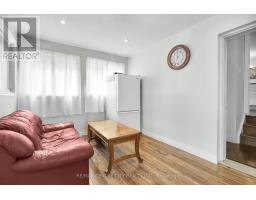 1951 DULUTH CRESCENT - 31