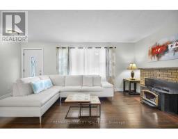 1951 DULUTH CRESCENT - 8