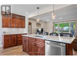 2 THE BIRCHES PLACE - 10