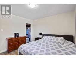 2 THE BIRCHES PLACE - 16