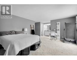 426 PINETREE DRIVE - 19