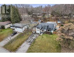 426 PINETREE DRIVE - 27