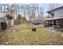 426 PINETREE DRIVE - 34