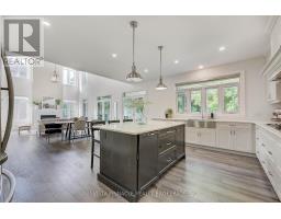 268 SONGBIRD LANE - 21