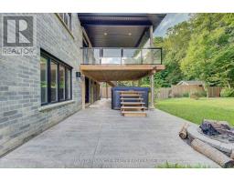 268 SONGBIRD LANE - 44