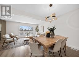 39 - 1990 WAVELL STREET - 11