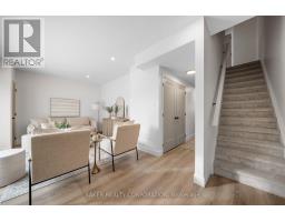 39 - 1990 WAVELL STREET - 6