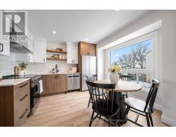 39 - 1990 WAVELL STREET - 7