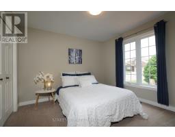 1861 LOUISE BOULEVARD - 20