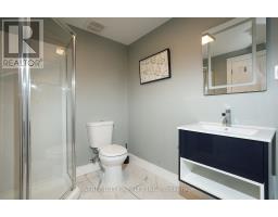 1861 LOUISE BOULEVARD - 32