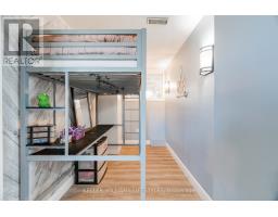 141 GRAHAM STREET - 35