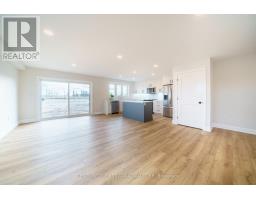 34 POSTMA CRESCENT - 6