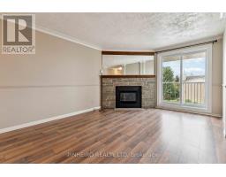 309 - 727 DEVERON CRESCENT - 2