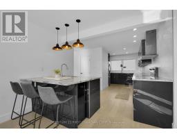 878 RIVERSIDE DRIVE - 13