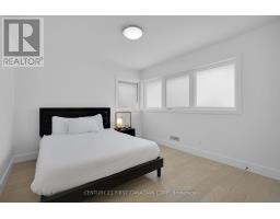 878 RIVERSIDE DRIVE - 26