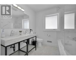 878 RIVERSIDE DRIVE - 27