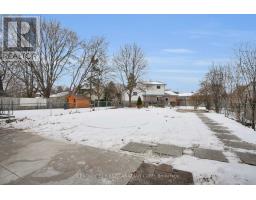 1046 JALNA BOULEVARD - 34