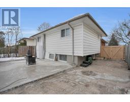 1046 JALNA BOULEVARD - 36