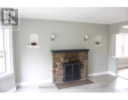 437 CHARLOTTE STREET - 33