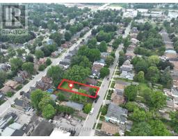 437 CHARLOTTE STREET - 5