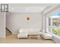 56 - 811 SARNIA ROAD - 14