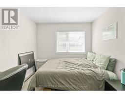 56 - 811 SARNIA ROAD - 31