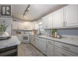 51 - 22790 AMIENS ROAD - 15