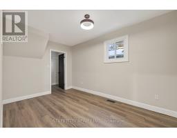 7 FORBES STREET - 16