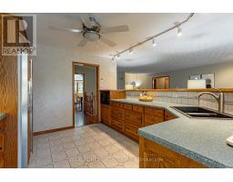 15 CALVERT PLACE - 11