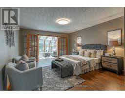 15 CALVERT PLACE - 19