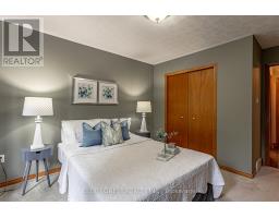 15 CALVERT PLACE - 26