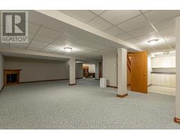 15 CALVERT PLACE - 27