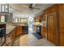 15 CALVERT PLACE - 9