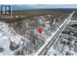 9716 LAKESHORE ROAD - 41