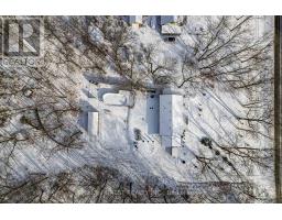 9716 LAKESHORE ROAD - 43