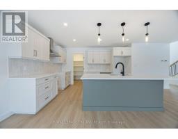 116 ASPEN PARKWAY - 23