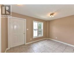 31 - 600 SARNIA ROAD - 19