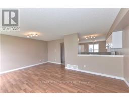 31 - 600 SARNIA ROAD - 7