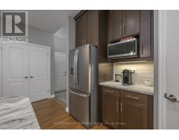 21 CAVERHILL CRESCENT - 11